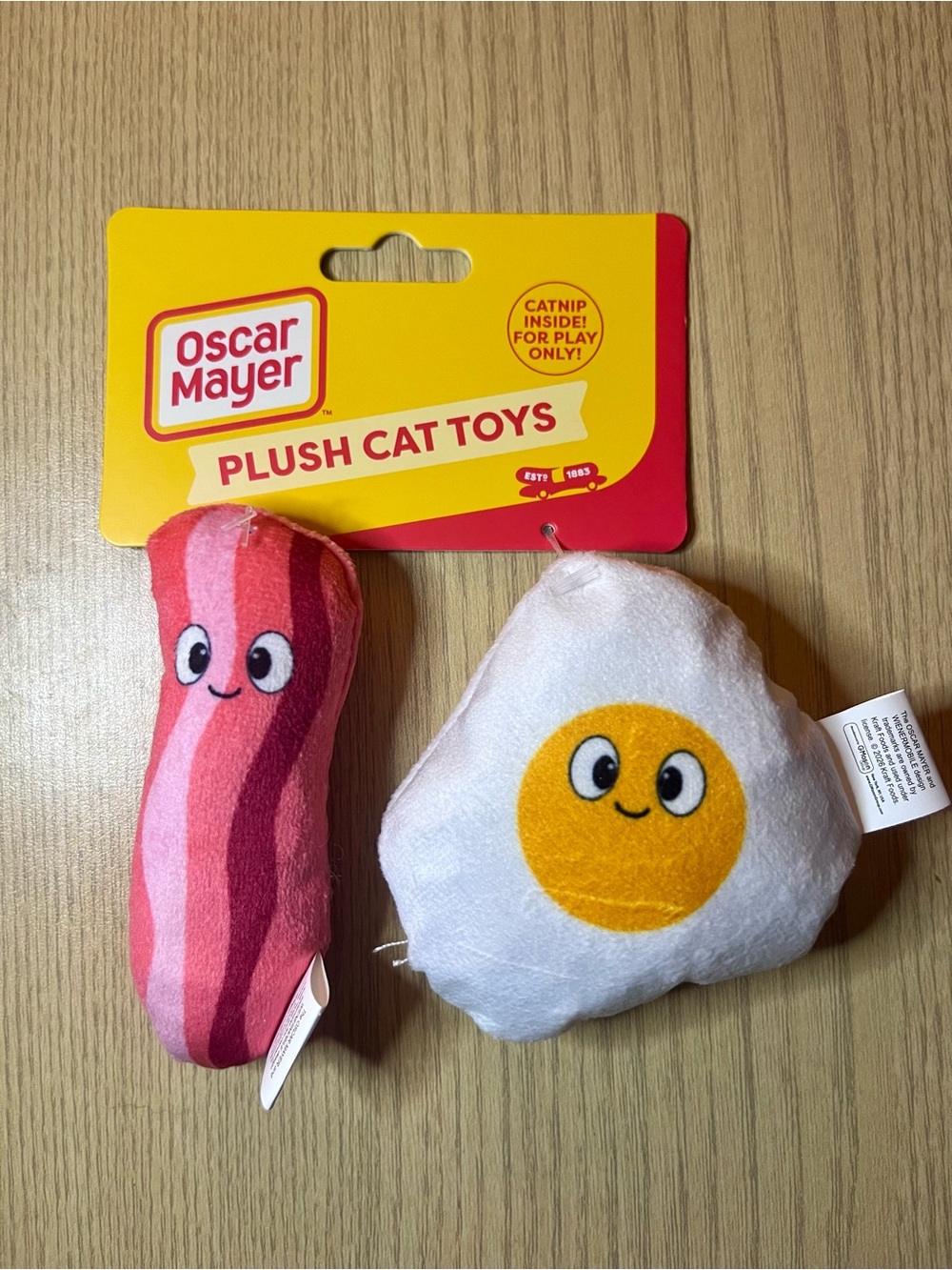 Oscar Mayer Plush Cat Toys Bacon and Egg - Catnip Inside NWT